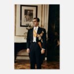Mohammad Reza Shah in Formal Western Attire – Diplomatic Luxury Canvas Wall Art — detail 2